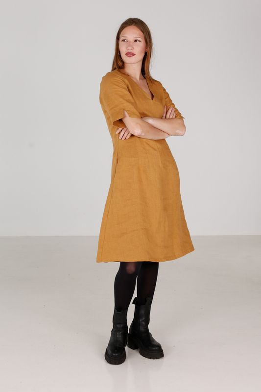 Heidi nugat linne klänning