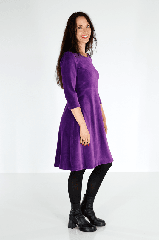 Elli violet klänning babycord 
