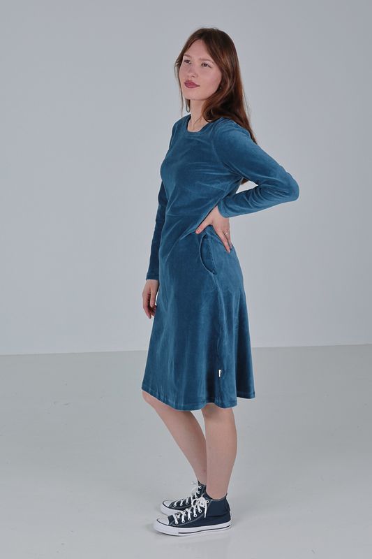 Anja dusty blue basklänning i sammet