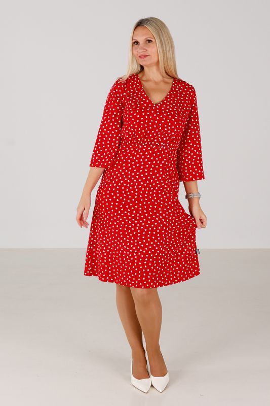 Camilla rödvit hjärtklänning